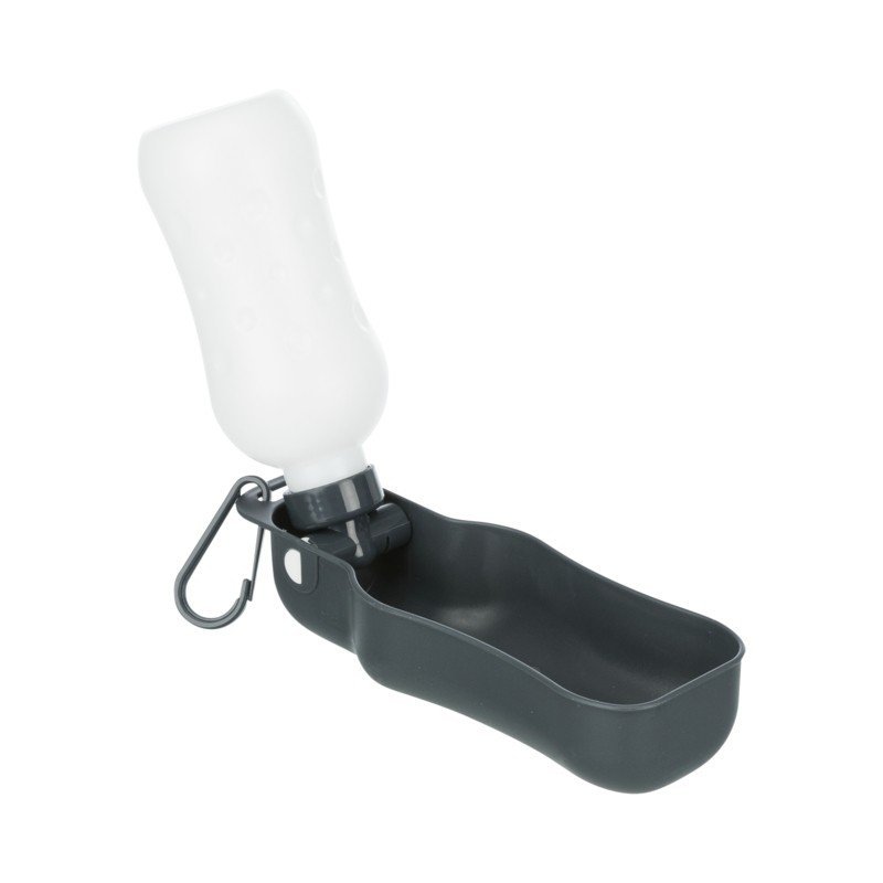 trixie-kelioninis-butelis-gertuve-plast-055-l